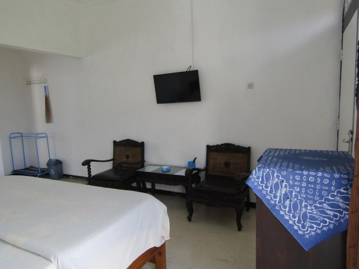 Hotel Pantes Sarangan Extérieur photo