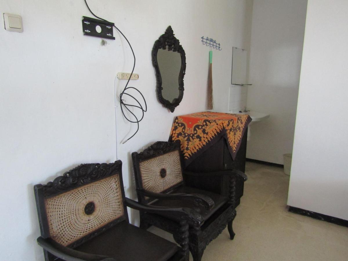 Hotel Pantes Sarangan Extérieur photo